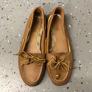 Brown Sperry Boat shoes 6 1/2